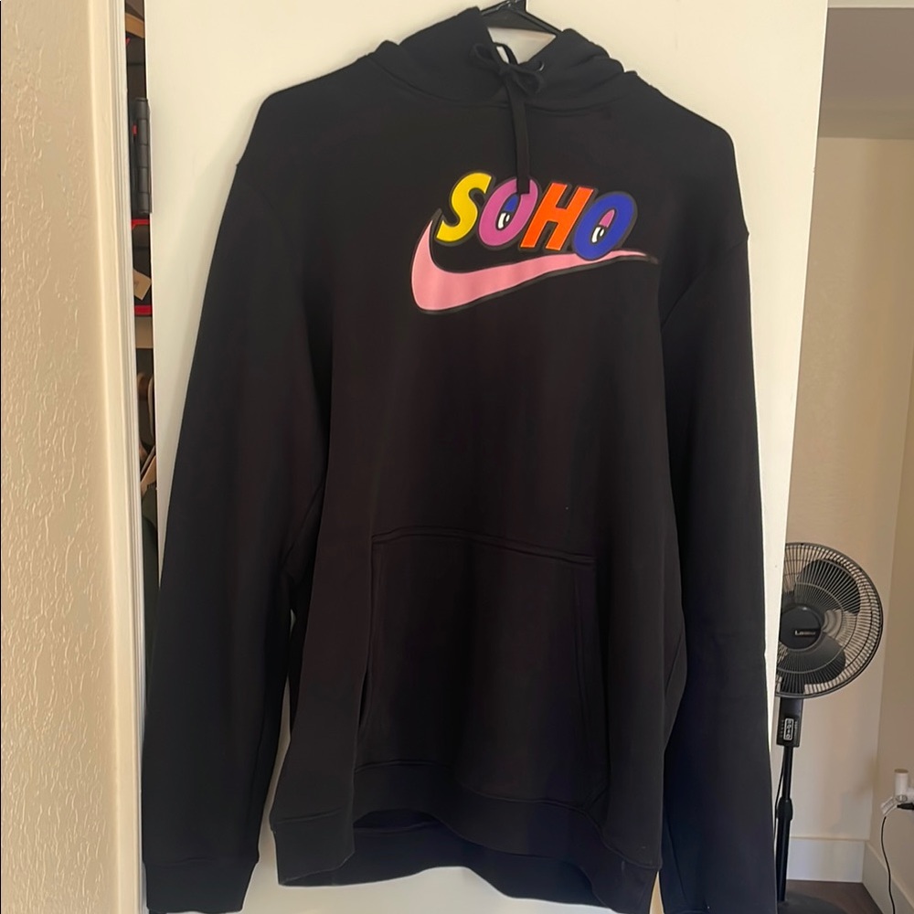Nike SOHO Black Hoodie size Large